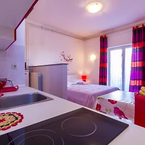 Lori Apartament Fažana